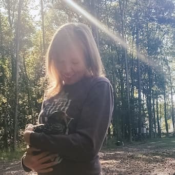 Kerry with her Chicken 